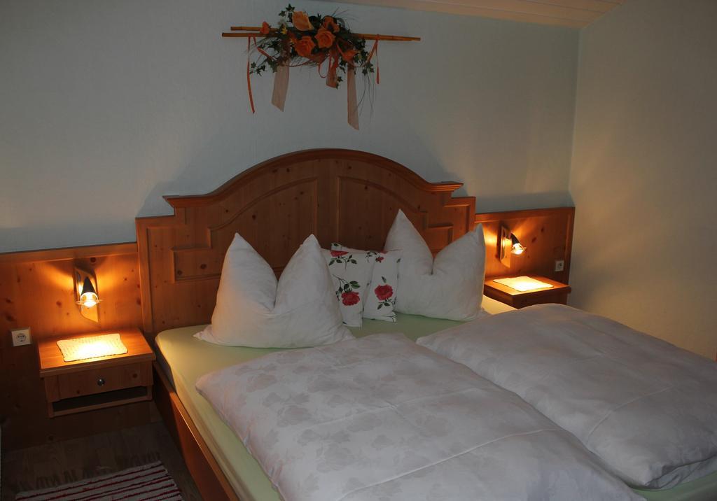 Hausmenneweger Apartment Annaberg im Lammertal Ruang foto