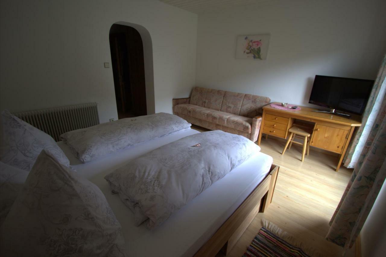 Hausmenneweger Apartment Annaberg im Lammertal Bagian luar foto